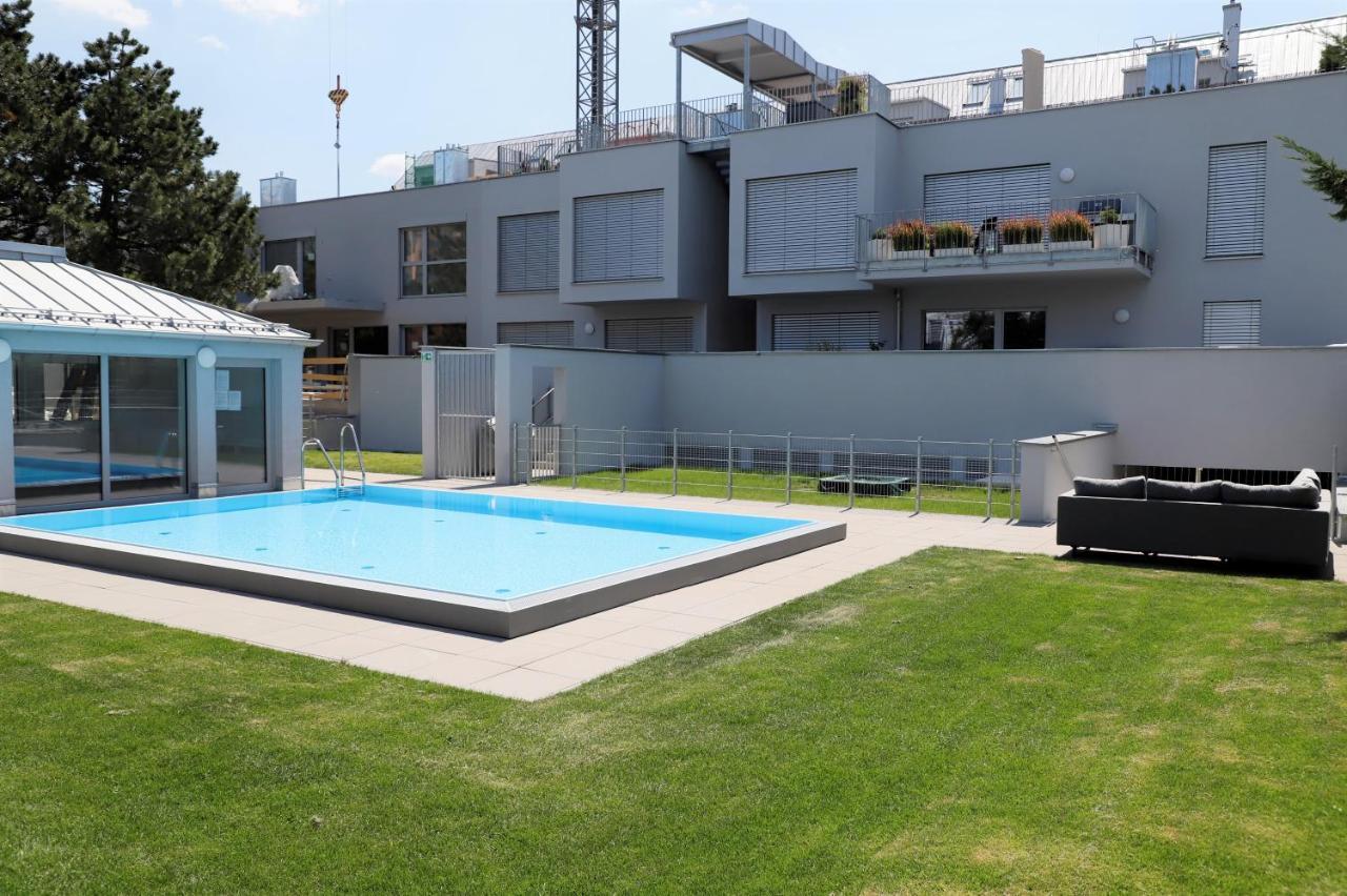 Rooftop Terrace, Free Garage Parking And Pool! Wien Ngoại thất bức ảnh
