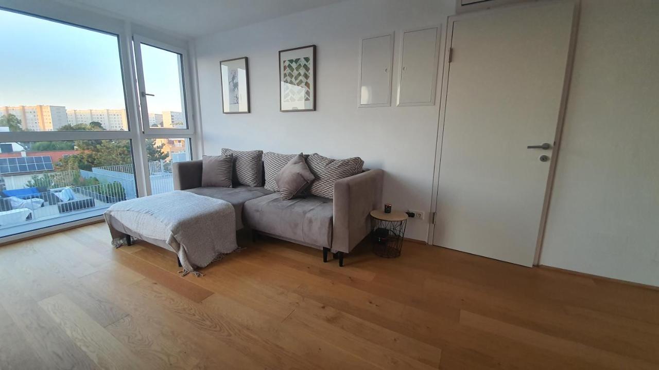 Rooftop Terrace, Free Garage Parking And Pool! Wien Ngoại thất bức ảnh