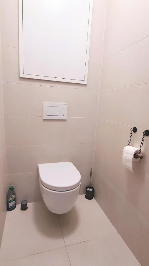 Rooftop Terrace, Free Garage Parking And Pool! Wien Ngoại thất bức ảnh